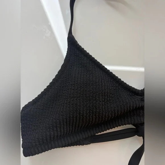 AERIE CRINKLE HALTER VOOP BIKINI TOP WOMENS!! - Picture 7 of 11
